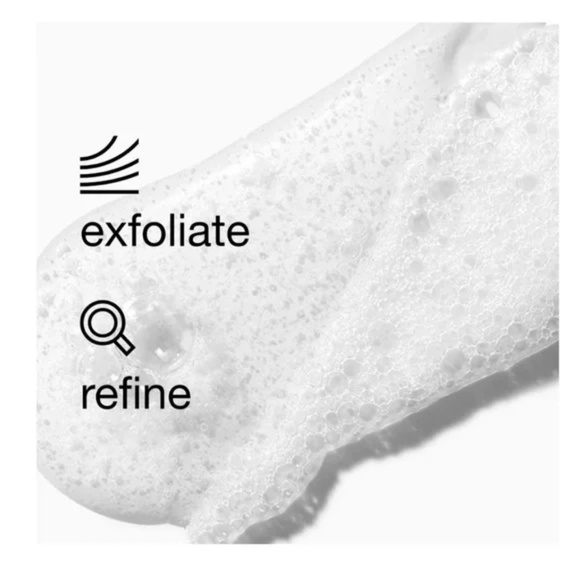 Clinique All About Clean 2-in-1 Cleansing + Exfoliating Jelly - Picture 3 of 6